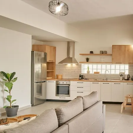 Friday Collection Apartman