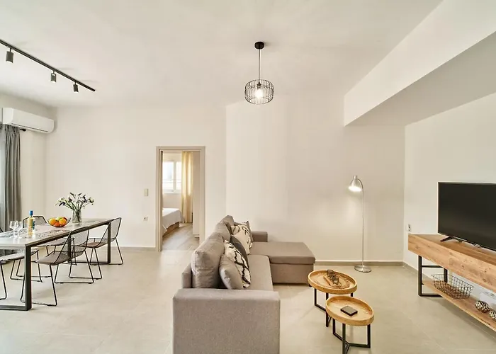 Friday Collection 아파트 하니아