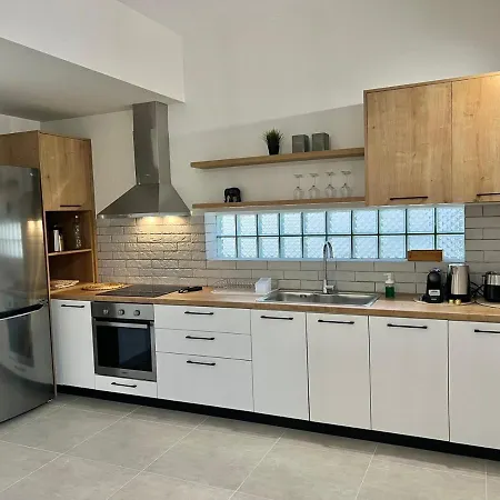 Appartamento Friday Collection