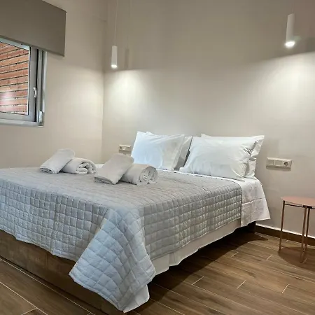 Friday Collection La Canea