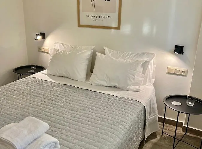 Friday Collection Apartament