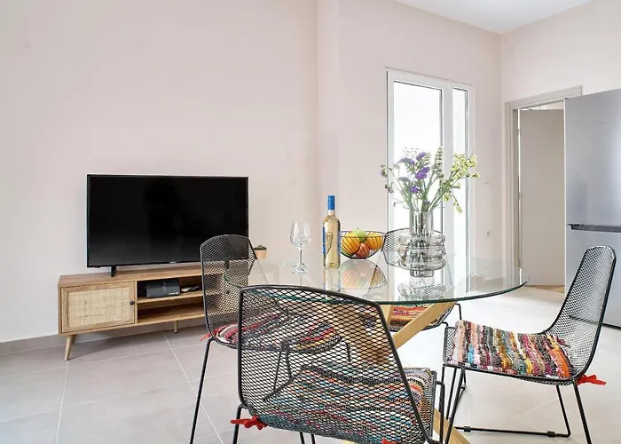 Friday Collection Apartament