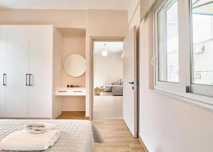 Διαμέρισμα Friday Collection *